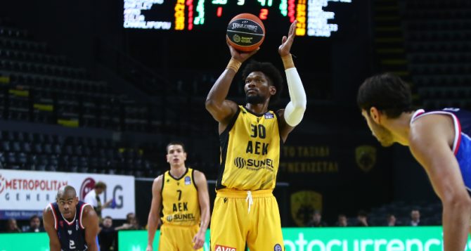 MVP της αγωνιστικής ο ασταμάτητος Κρις Σίλβα!