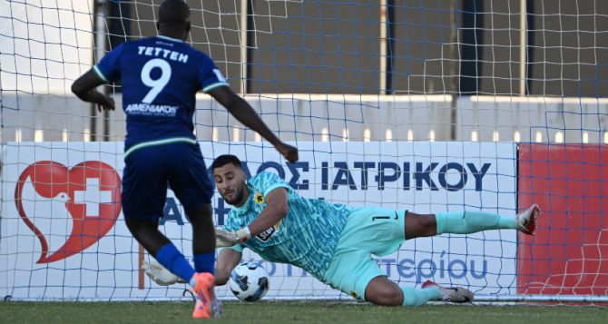 Έσπασε την «κατάρα» των πέναλτι ο Στρακόσια!