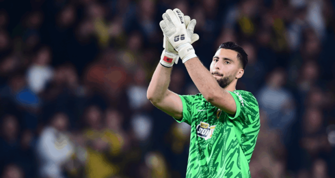 Στην Εθνική Αλβανίας ο Στρακόσια Στην Εθνική Αλβανίας ο Στρακόσια