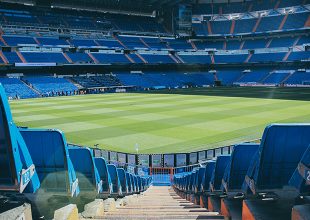 Από το Στάδιο στην Οθόνη. Το Ελληνικό Πάθος Βρίσκει Νέο Ρυθμό στα Online Καζίνο