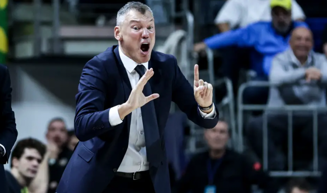 Παρτιζάν – Φενερμπαχτσέ με «μπουστάρισμα» στο ημίχρονο