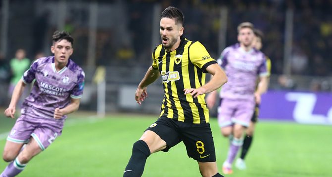 Γκατσίνοβιτς: «Θα μπορούσα να σκοράρω τουλάχιστον ένα γκολ» Γκατσίνοβιτς: «Θα μπορούσα να σκοράρω τουλάχιστον ένα γκολ»