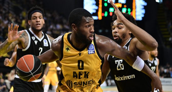 Πλήρωσε τα λάθη της η Βασίλισσα και έκανε δώρο τη νίκη στον ΠΑΟΚ Πλήρωσε τα λάθη της η Βασίλισσα και έκανε δώρο τη νίκη στον ΠΑΟΚ