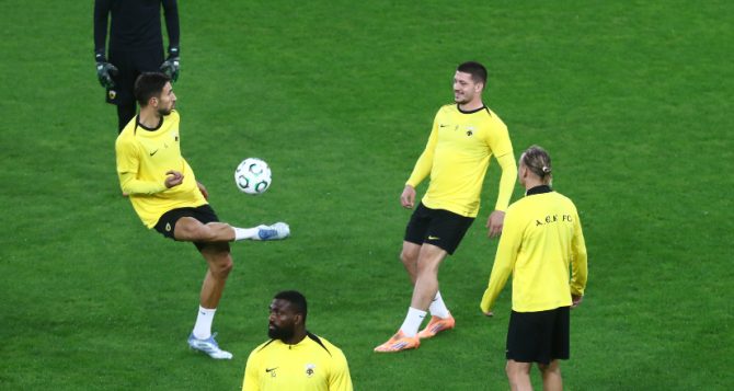 VIDEO από την τελευταία προπόνηση της ΑΕΚ ενόψει ΟΦΗ VIDEO από την τελευταία προπόνηση της ΑΕΚ ενόψει ΟΦΗ