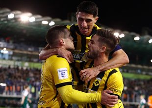 Και τα… καρύδια του Γιόβιτς μέσα!