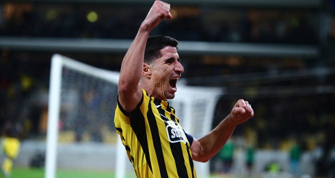 Έπιασε τα 500 ο Μάνταλος Έπιασε τα 500 ο Μάνταλος