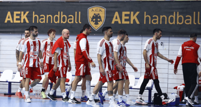 Αδιανόητο: Άνθρωπος του Ολυμπιακού υπαγόρευσε το φύλλο αγώνος για το… «καλό τους»