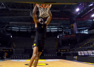 Πρώτη προπόνηση για Γκρεγκ Μπράουν (VID)