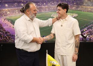 Στην ΑΕΚΑΡΑ για πάντα ο Ρότα (VID)