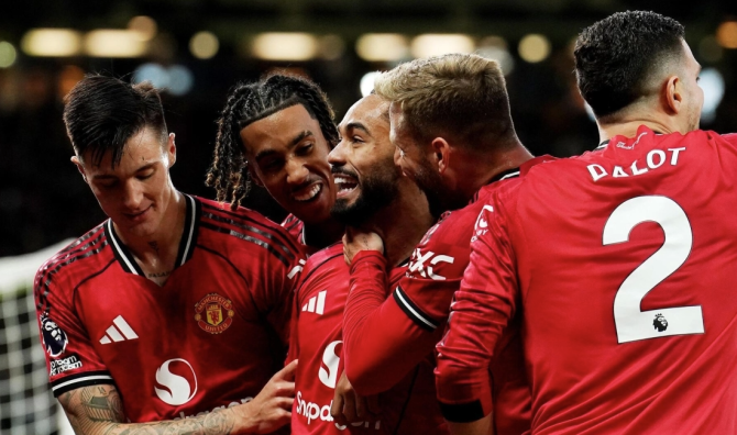 Μαν. Γιουνάιτεντ – Γουλβς με… διαβολική «Ενίσχυση» Μαν. Γιουνάιτεντ – Γουλβς με… διαβολική «Ενίσχυση»