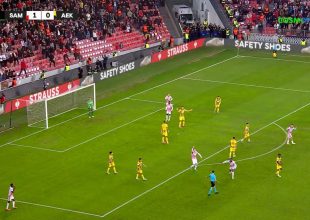 Ο Εντσάμ απείλησε δυο φορές από μακριά τον Στρακόσια (VID)