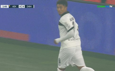 Μεγάλη αδράνεια στην άμυνα της ΑΕΚ – Σκόραρε ο Σαλσίδο μόλις στο 2′