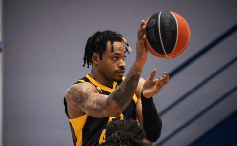 Το έκανε… θρίλερ στο τέλος, αλλά επανήλθε στις νίκες η Βασίλισσα