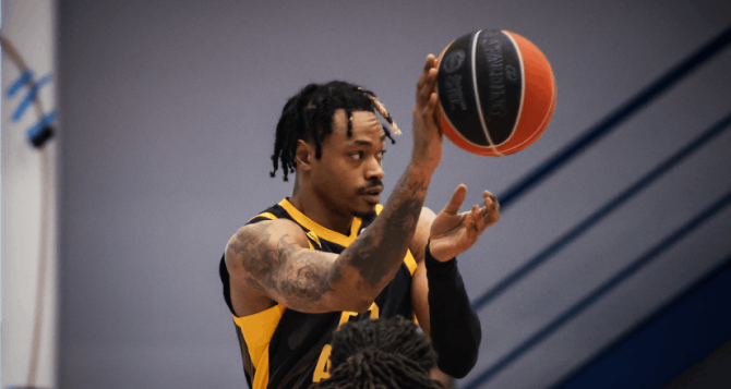 Το έκανε… θρίλερ στο τέλος, αλλά επανήλθε στις νίκες η Βασίλισσα