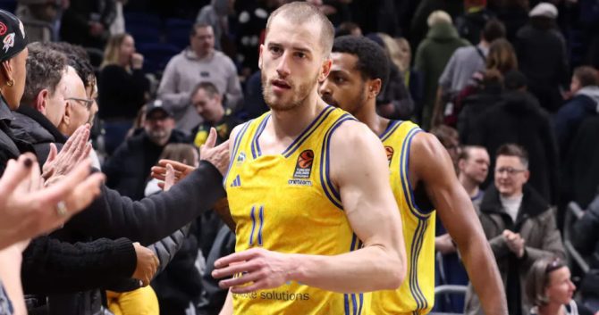 Στο μεταγραφικό ραντάρ της ΑΕΚ ο Ματ Τόμας Στο μεταγραφικό ραντάρ της ΑΕΚ ο Ματ Τόμας