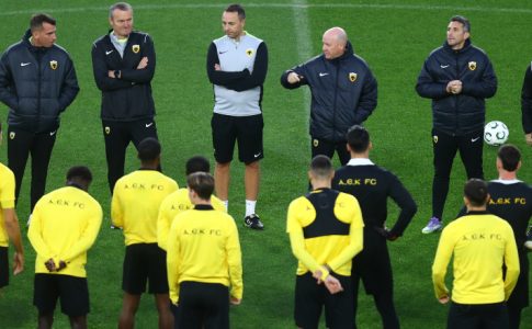 ΑΕΚ: Γεμίζουν ξανά τα Σπάτα – Η απόφαση Νίκολιτς για τις προπονήσεις