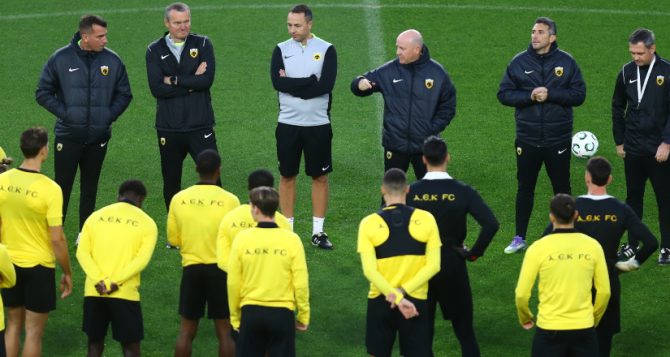 Στιγμές από την τελευταία προπόνηση της ΑΕΚ πριν την Κραϊόβα (pics)