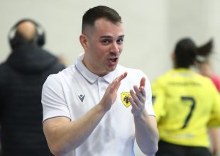 Παπαδόπουλος: «Πάμε να διεκδικήσουμε τους δύο τίτλους που μας αναλογούν!»