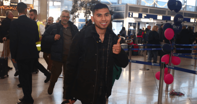 Αναχώρησε η ΑΕΚ για Σαμψούντα (ΦΩΤΟ) Αναχώρησε η ΑΕΚ για Σαμψούντα (ΦΩΤΟ)