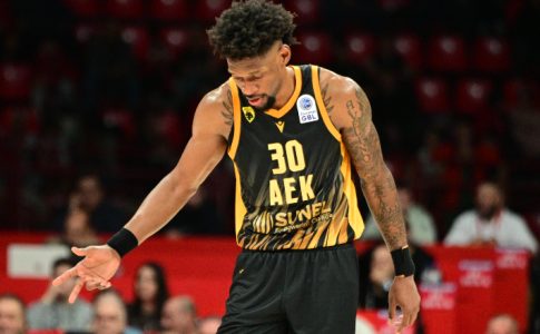 Η απίστευτη εμφάνιση του Κρις Σίλβα κόντρα στον Ολυμπιακό (VIDEO)