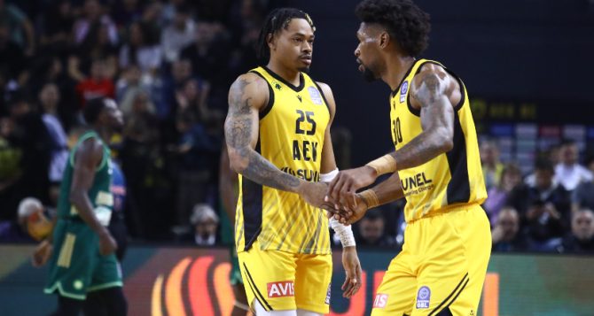 Πατάει restart στη Μύκονο η Βασίλισσα