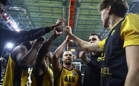 Η παρακάμερα από τη νίκη της Βασίλισσας κόντρα στην Καρδίτσα (VIDEO)