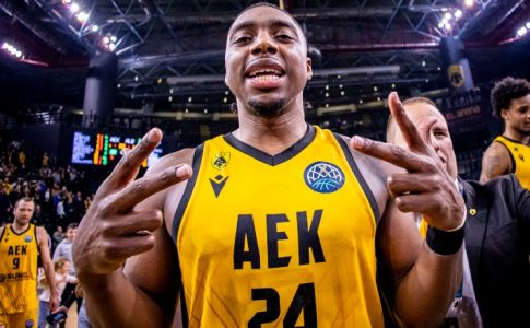 Μπάρτλεϊ στο ΑΕΚ1924: «Θέλουμε την πρωτιά στον όμιλο – Τρομερή ενέργεια ο κόσμος!»