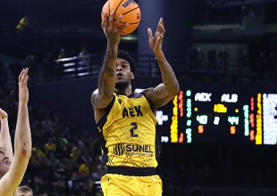 Η ΑΕΚ δήλωσε τον Μπράουν αντί του Αρμς στο πρωτάθλημα της Stoiximan GBL