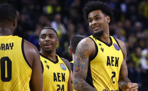 LIVE: ΑΕΚ – Κολοσσός