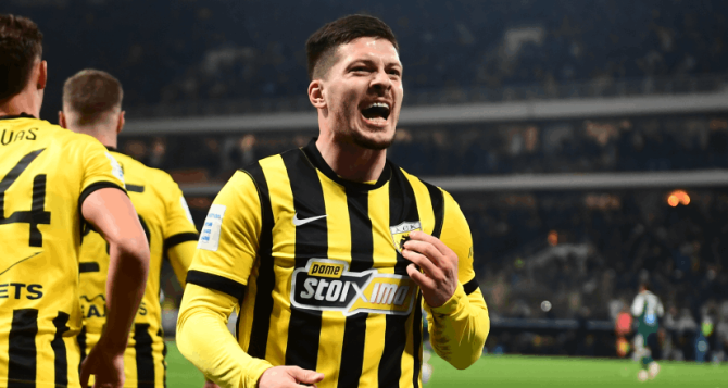 Μια ΑΕΚ διαβασμένη που μετατράπηκε σε θριαμβεύτρια