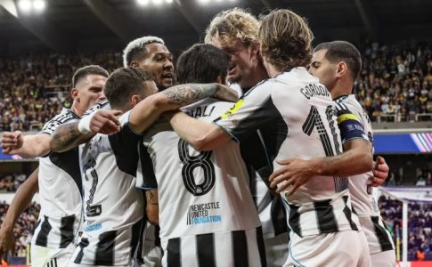 Νιούκαστλ – Άστον Βίλα με σούπερ «Ενισχυμένα» ημίχρονα