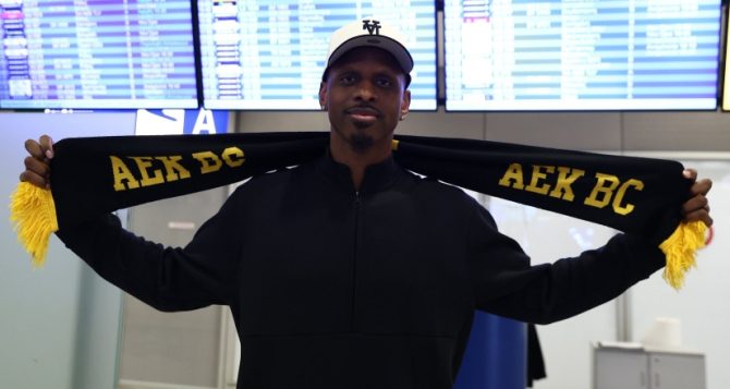 Στην Αθήνα για τη Βασίλισσα ο παιχταράς Νάναλι (ΦΩΤΟ)