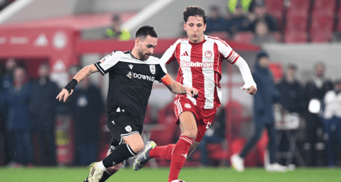 Εκτός Κυπέλλου ο Ολυμπιακός, ο ΠΑΟΚ επικράτησε 2-0 στο «Γ. Καραϊσκάκης» και προκρίθηκε στους «4»