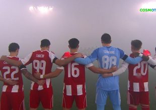 Ενός λεπτού σιγή στη Ν. Φιλαδέλφεια για τα θύματα των τραγωδιών (VIDEO)