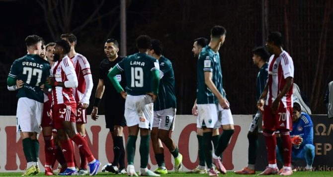 Η βουτιά-έπος του Τζολάκη στην αποβολή του Όζμπολτ (vid)