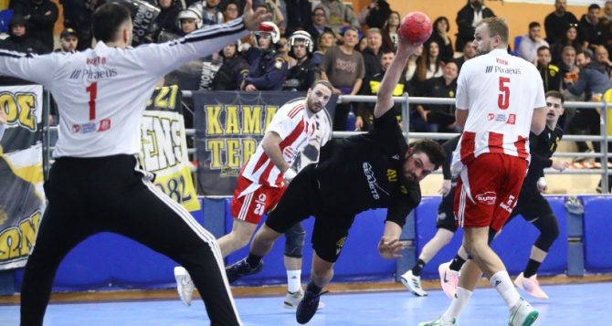 Λύγισε στο φινάλε η ΑΕΚ και έχασε το Κύπελλο