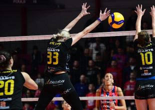 Βόλεϊ: Ήττα και αποκλεισμός από το Κύπελλο για την ΑΕΚ