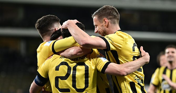 AEK TV: Η παρακάμερα και τα τρελά πανηγύρια