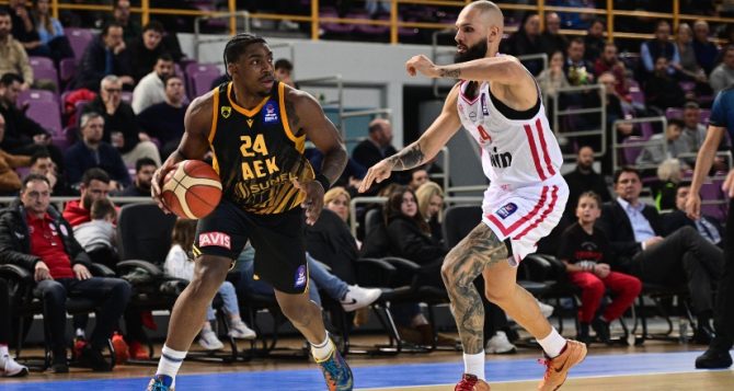 Πάλεψε όσο μπορούσε η λαβωμένη Βασίλισσα