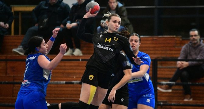 Χάντμπολ: Άνετη νίκη για την ΑΕΚ κόντρα στον Πανελλήνιο