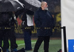 Θλιβερός Καραπαπάς: «Είμαστε και Ολυμπιακός και δεν απειλούμαστε»