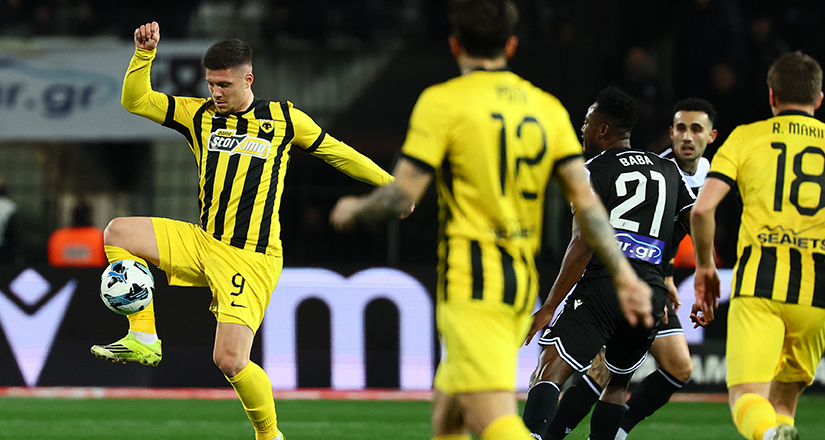 Έσπασε τα δοκάρια η καλύτερη ΑΕΚ που άξιζε τη νίκη στην Τούμπα