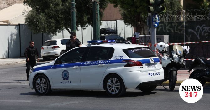 Παγκράτι: Μεθυσμένη οδηγός προσέκρουσε σε 3 σταθμευμένα ΙΧ και μία μοτοσικλέτα