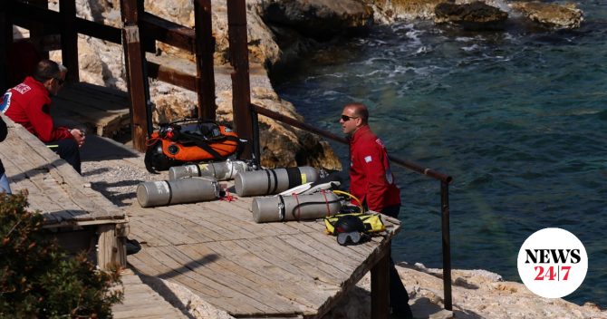Βουλιαγμένη: Σε εξέλιξη η επιχείρηση ανάσυρσης του 34χρονου δύτη από το “Πηγάδι του Διαβόλου”