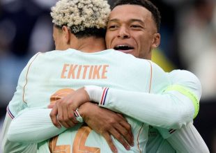 Βραζιλία – Γαλλία 1-2: Ο Εμπαπέ επέστρεψε στα γκολ και οι τρικολόρ των 10 παικτών “καθάρισαν” την Σελεσάο