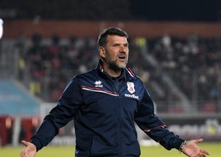 Ο Κριστιάνο Μπάτσι “τελείωσε” από την Τοντέλα, ο πρόεδρος τον κατήγγειλε για ξυλοδαρμό