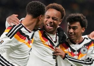 Η Γερμανία «μπουστάρεται» σε ημίχρονα και γκολ με την Γκάνα