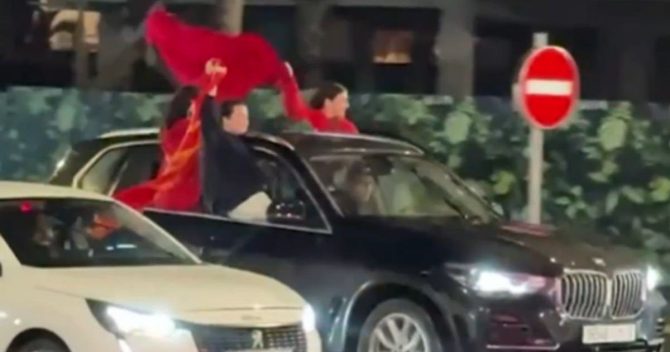 Κόπα Άφρικα: Φίλαθλοι του Μαρόκου βγήκαν στους δρόμους για να πανηγυρίσουν την κατάκτηση της διοργάνωσης