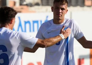 Κ19 Σουηδία – Ελλάδα 2-2: Με ισοπαλία και δύο γκολ του Μύθου ολοκλήρωσε την παρουσία της στην Elite Round η γαλανόλευκη