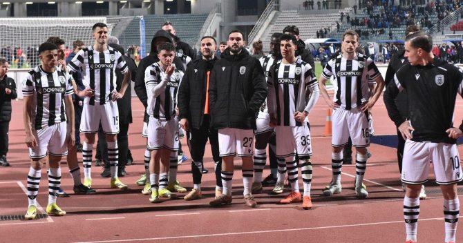 ΠΑΟΚ: Το σύνθημα των οπαδών μόλις τους πλησίασαν οι παίκτες και η συγγνώμη